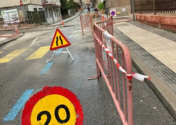 La huelga de transportistas paraliza las obras de acondicionamiento en el barrio de Azata