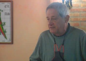 El programa Gente Maravillosa convierte el As de Bastos en un plató para Josema Yuste