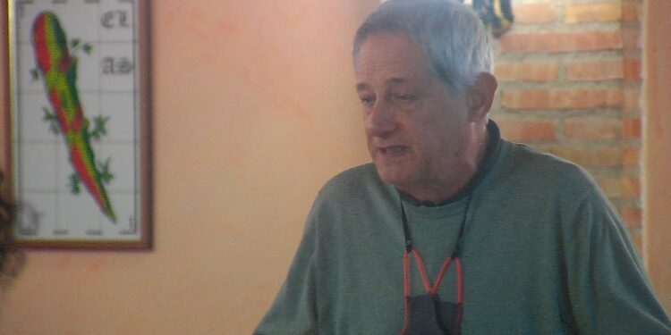 El programa Gente Maravillosa convierte el As de Bastos en un plató para Josema Yuste