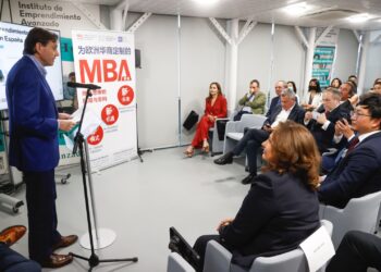 El Instituto de Emprendimiento Avanzado lanza un programa de formación para los emprendedores chinos en España