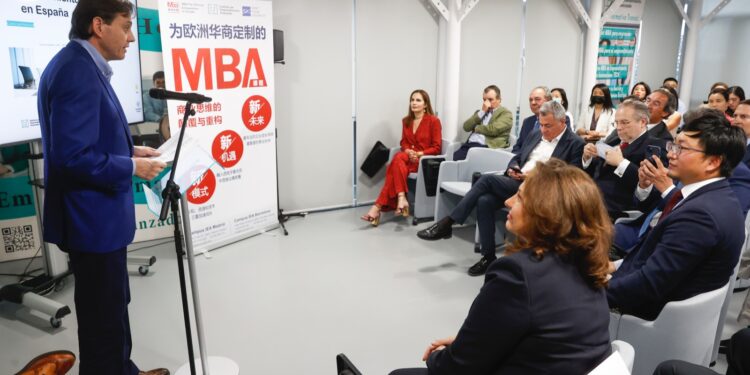 El Instituto de Emprendimiento Avanzado lanza un programa de formación para los emprendedores chinos en España