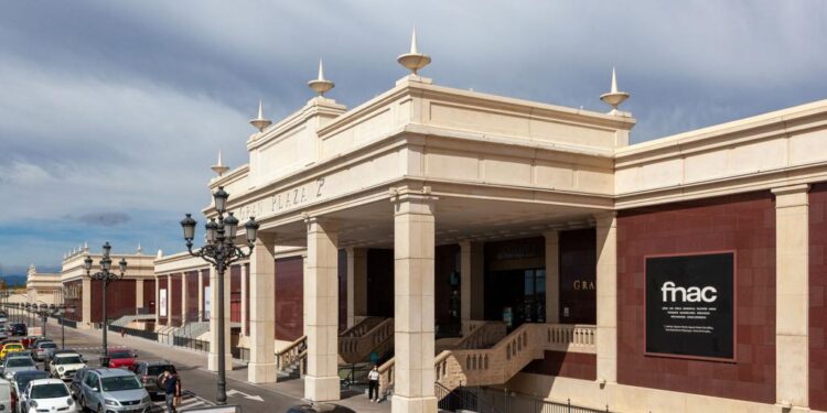 Gran Plaza 2 celebra su cumpleaños con baile y música