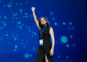 Díaz Ayuso, presidenta del PP de Madrid con el 99,12 % del voto