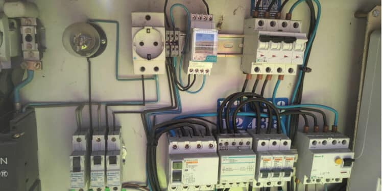 Adaptación de los centros de mando de alumbrado público en Boadilla