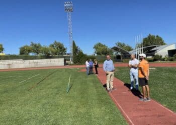 Los niños y adolescentes majariegos disfrutan de las colonias deportivas