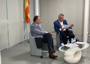 El Catedrático Gabriel García Becedas : “El sistema actual de pensiones no es sostenible”