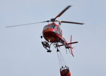 Controlado el incendio cercano a la estación de trenes de Majadahonda