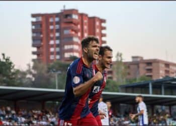 El Rayo toma aire a costa del colista