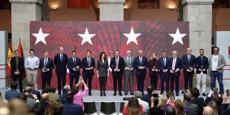 La Comunidad de Madrid premia la estrategia de digitalización de Las Rozas