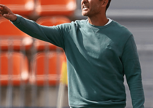 Seis de cada diez rayistas apoyan el despido de Nogales