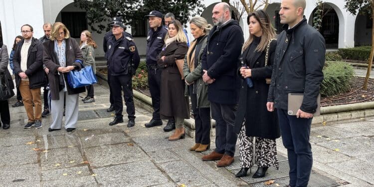 Majadahonda recuerda en un emotivo acto a las 38 mujeres y dos menores víctimas de la violencia machista