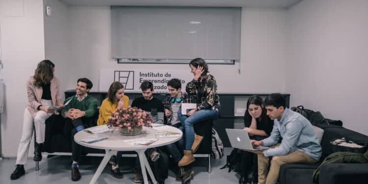 El Instituto de Emprendimiento Avanzado lanza Knack Business Angels para financiar proyectos de emprendimiento