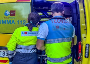 Muere un trabajador de 59 años tras precipitarse desde una altura de tres metros