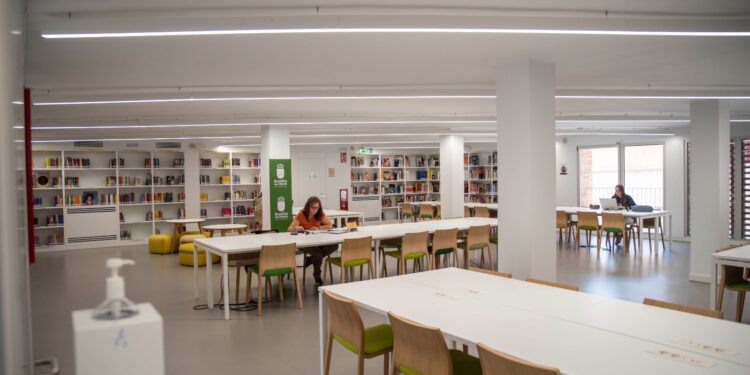 Boadilla amplía el horario de las bibliotecas para estudiar los exámenes