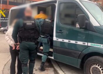 La Guardia Civil detiene a los integrantes de un grupo que asaltaba viviendas habitadas
