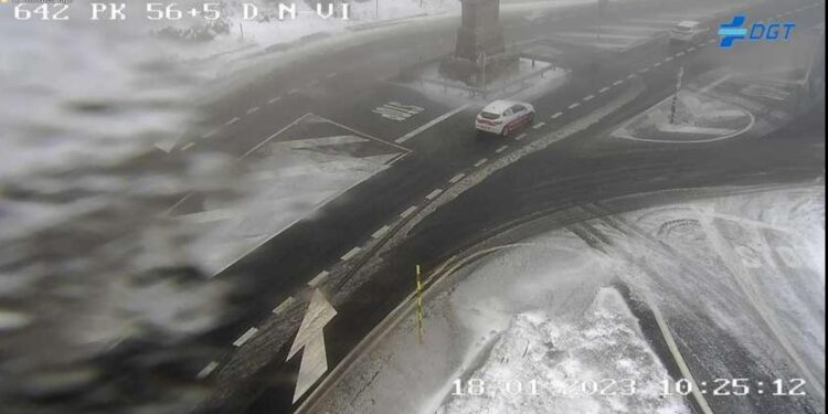 Obligatorio el uso de cadenas en los ocho puertos de montaña de la red secundaria de la Comunidad de Madrid