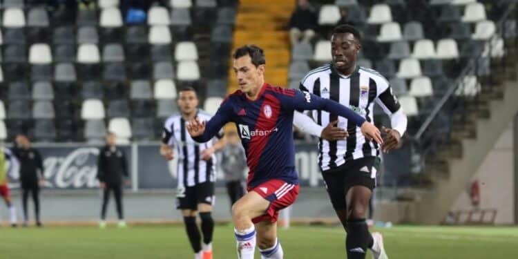 El Rayo sigue una semana más esquivando el descenso gracias a un empate