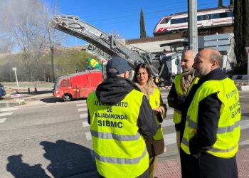 Comienza una operación para volver a asfaltar varias calles y recuperar parques en Majadahonda