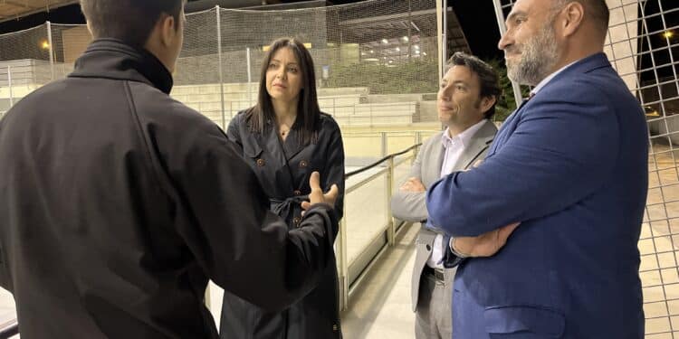 La candidata del PP inicia encuentros con la sociedad civil majariega para recoger sus propuestas