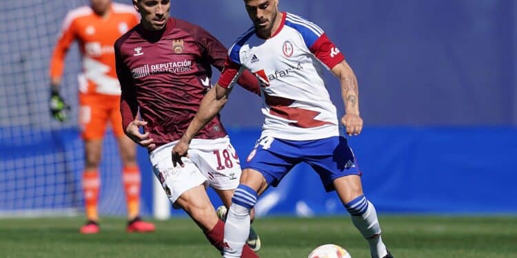 Imagen del partido entre el Rayo Majadahonda y el Pontevedra CF