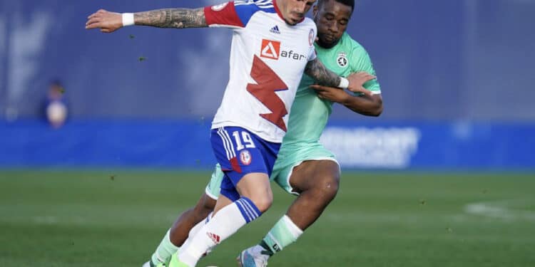 Imagen del partido entre el Rayo y la Cultural Leonesa.