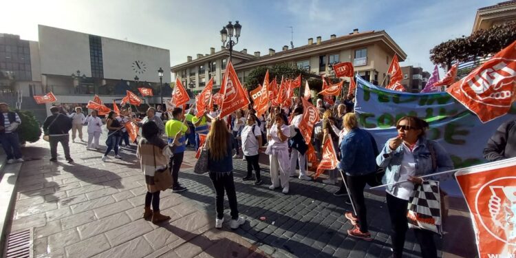 El Ayuntamiento de Pozuelo sustituye a la subcontrata de limpieza de edificios municipales ante los retrasos en el pago a los trabajadores
