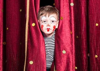 “Pascua entre bambalinas”. Una buena forma de pasar la Semana Santa para los pequeños de la casa en Majadahonda