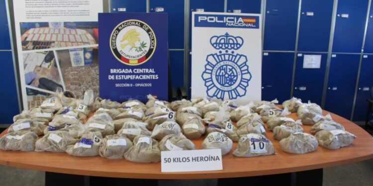 La Policía Nacional incauta 50 kilogramos de heroína durante una transacción en un aparcamiento público de Las Rozas