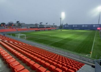 El juez archiva la denuncia del Rayo y otros cuatro clubes que constituyeron la Asociación de Clubes de Tercera