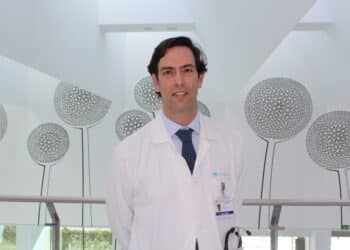 Un equipo español presenta el primer fármaco para mejorar el síndrome del corazón rígido