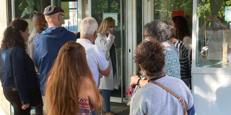 Cerro del Aire sufre una inundación que ha provocado desprendimientos del techo