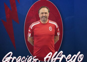 Alfredo Santaelena dejará de entrenar al Rayo de Majadahonda
