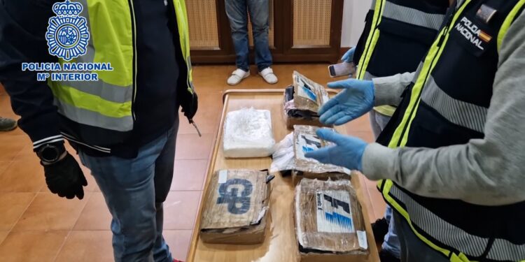 La Policía Nacional detiene a un reconocido “chef de la droga” tras desmantelar su laboratorio en Villanueva de la Cañada