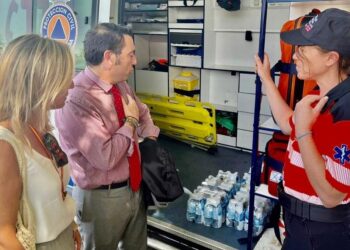 Protección Civil distribuirá agua mineral en el mercadillo de Majadahonda para combatir el calor