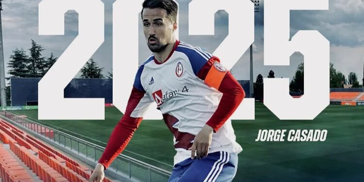 El Rayo Majadahonda afianza a su capitán y despide a cuatro jugadores