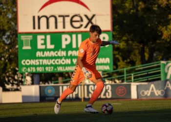 La Selección Española sub-19 convoca a Dani Martín el joven portero del Rayo Majadahonda