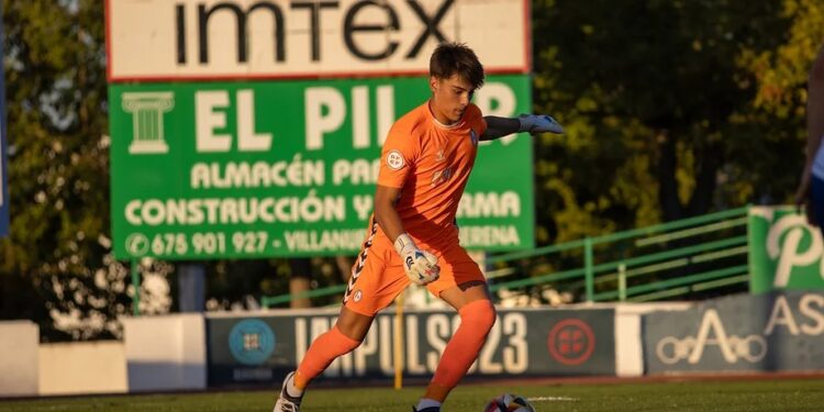 La Selección Española sub-19 convoca a Dani Martín el joven portero del Rayo Majadahonda