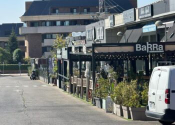 El PSOE pide la retirada de las terrazas COVID en la zona de la Bolsa para “evitar molestias a los vecinos”