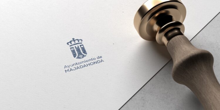 El Ayuntamiento de Majadahonda renueva su escudo