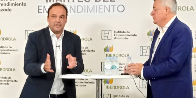 El IEAvanzado amplía su oferta formativa con el programa “Finanzas para pymes y startups” dirigido por el economista José Carlos Díez