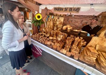 La Gran Vía acoge hasta este sábado el Mercado Medieval