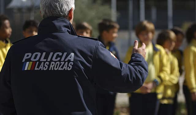 La Policía Local de Las Rozas activa un plan para garantizar la seguridad y la convivencia escolar