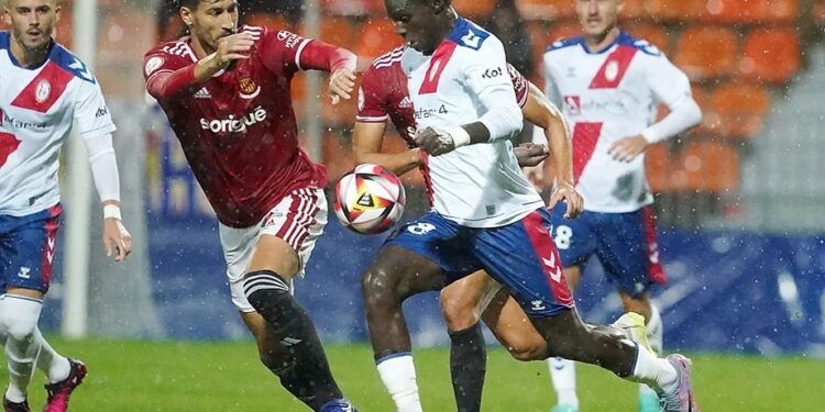 El Rayo de Majadahonda suma un punto pasado por agua en el Cerro del Espino