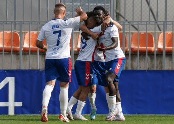 Primera victoria liguera en el Cerro del Espino