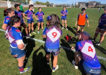 Los rhinos y rhinas del rugby majariego se imponen en la División de Honor B y la Copa FER