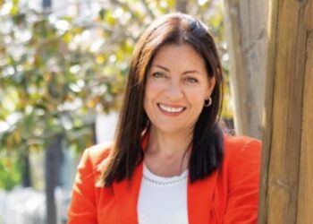 Lola Moreno presenta su candidatura para presidir el PP de Majadahonda