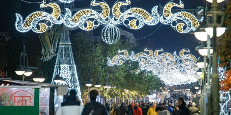 El Ayuntamiento procederá al encendido de la iluminación navideña el 1 de diciembre