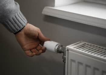 La calefacción supone la mitad del gasto energético de un hogar: te damos algunos consejos