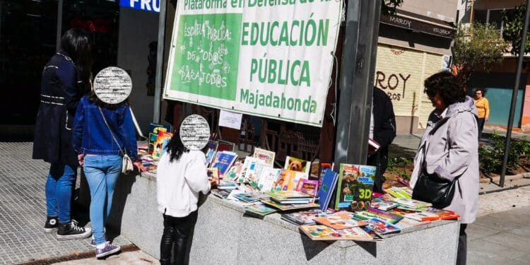 La Plataforma por la Educación Pública pide la climatización de los colegios ante futuras olas de calor