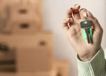 La Comunidad de Madrid destinará más de 21 millones de euros en ayudas de alquiler para jóvenes y colectivos vulnerables